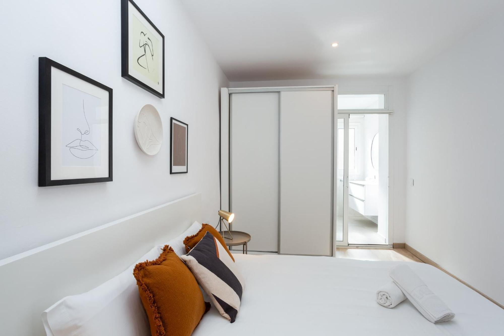 Appartement 11crc1037 Newly Decorated Near Sants Station *